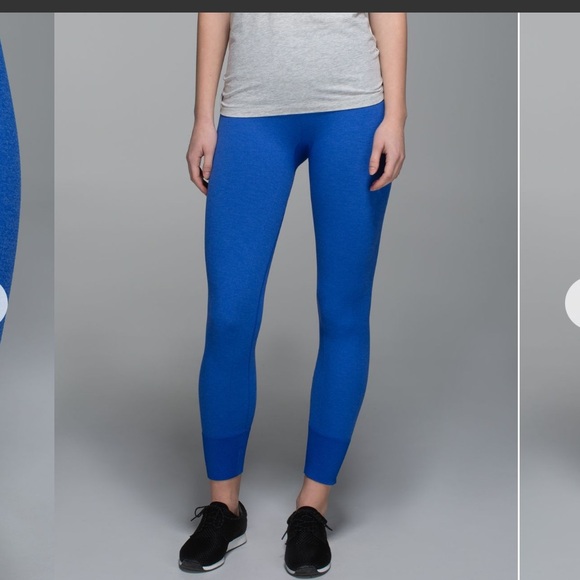 EUC OG Lululemon 'Ebb to Street' Pant in 'Heathered Harbor Blue' (Size 4), $92 - Picture 1 of 16